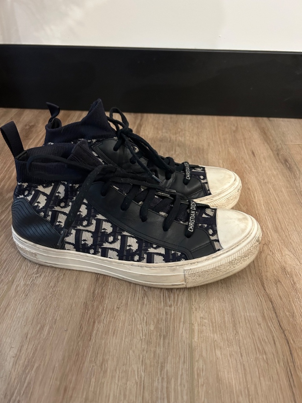 Christian Dior sneakers - Picture 3 of 3